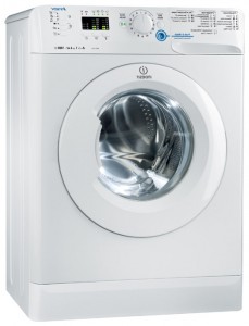 Indesit NWS 6105 洗濯機 写真