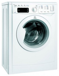 Indesit IWSE 6105 B 洗衣机 照片