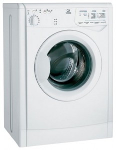 Indesit WISN 61 洗衣机 照片