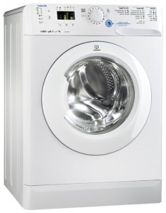Indesit XWA 81682 X W 洗衣机 照片